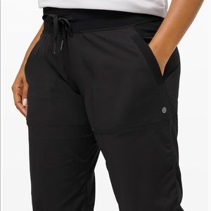 Lululemon studio pant unlined size 4